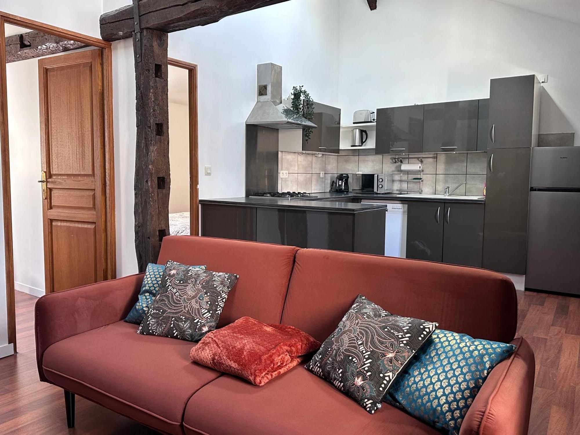 Apartment Sublime En Centre-ville D'evreux